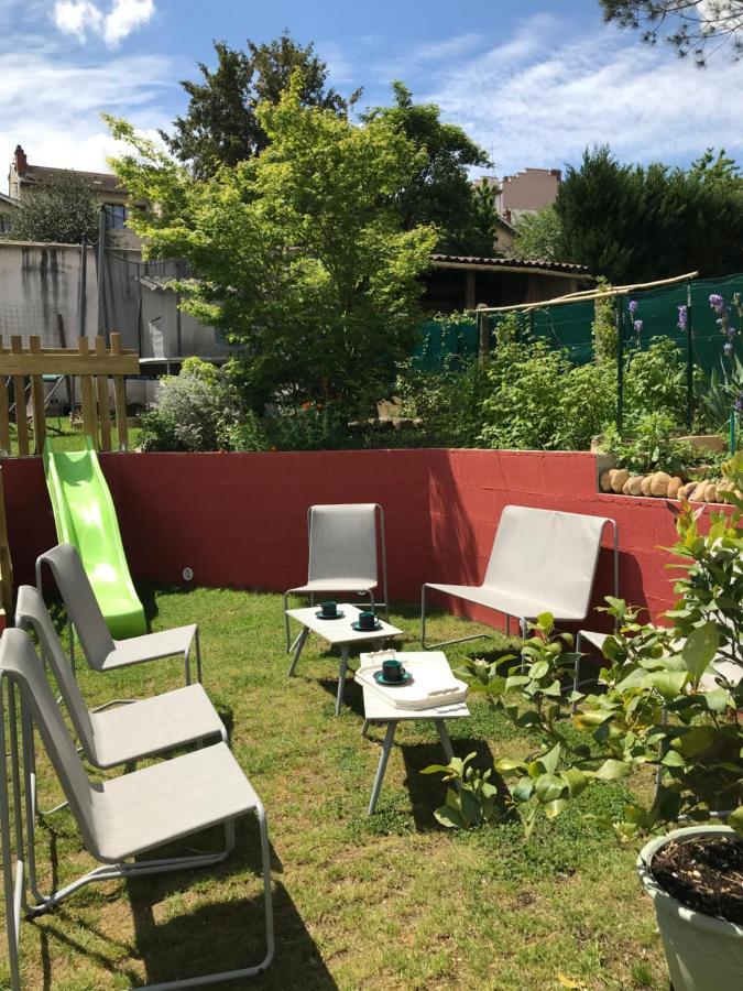 Espace Beléverte Bussière 1 Tamaris appartement meublé de 2 chambres Oullins Exterior foto